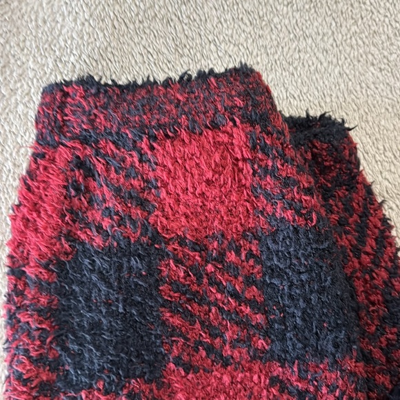 Skims Set  NWT Cozy Brick Buffalo Check Textured Hoodie & Jogger Set - Picture 4 of 16